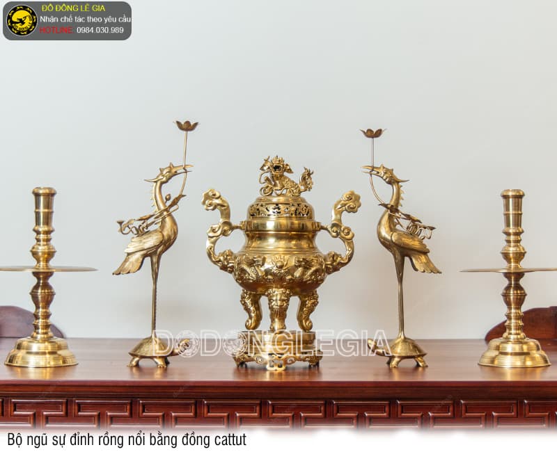 Bộ ngũ sự đỉnh Rồng nổi bằng Đồng Cattut