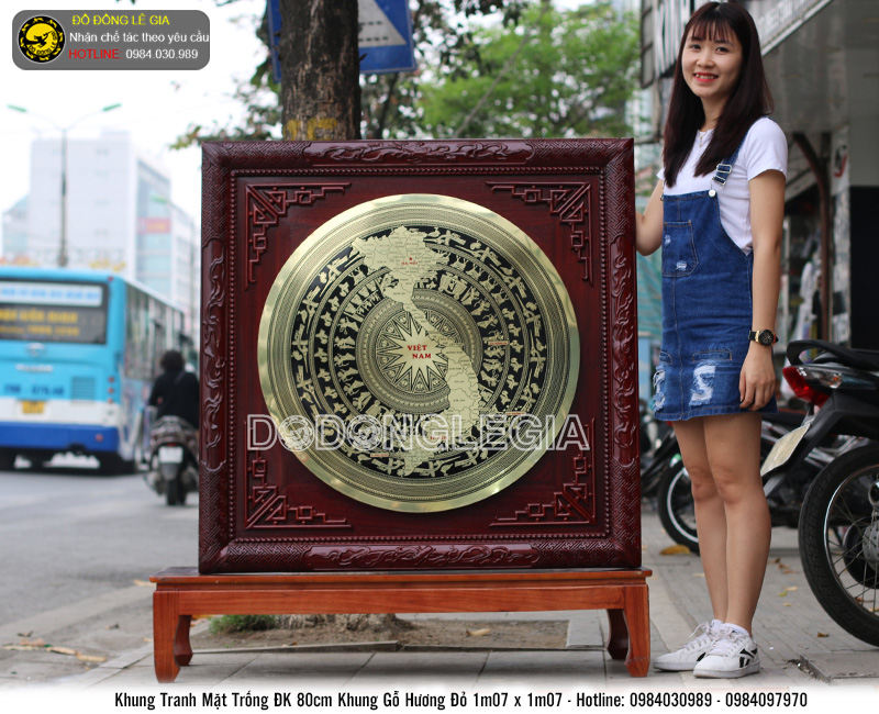 Tranh mặt trống khung gỗ hương