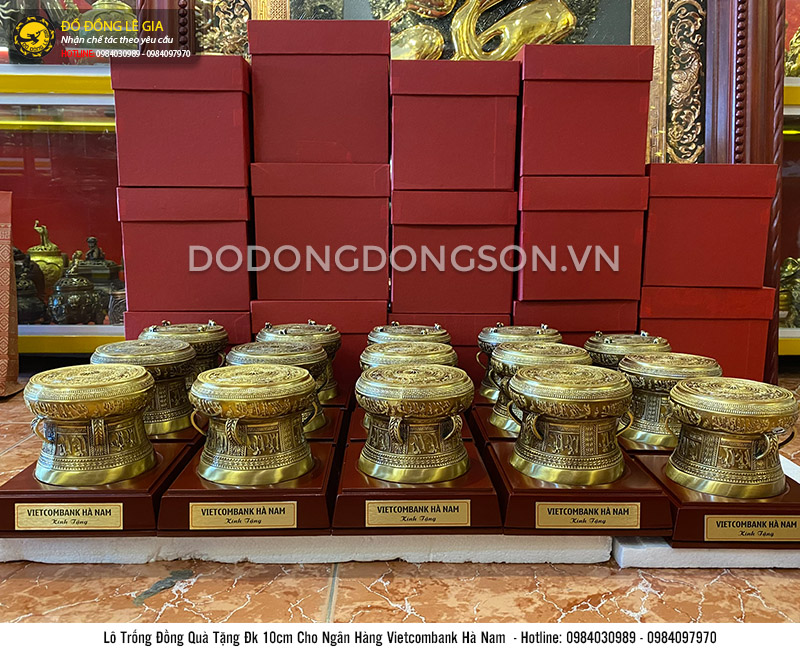 Sản xuất lô trống đồng quà tặng cho ngân hàng Vietcombank Hà Nam