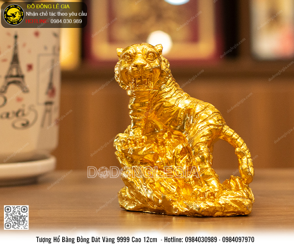 Tượng Hổ Đứng Núi đá dát vàng 9999 cao 12cm