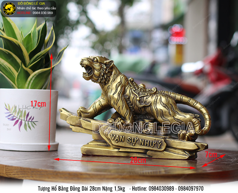 Tượng Hổ Vạn sự như ý bằng đồng cỡ to dài 28cm